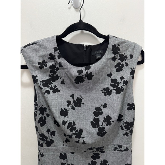 Ann Taylor Grey Black Floral Sheath Dress Size 4 - Picture 2 of 9